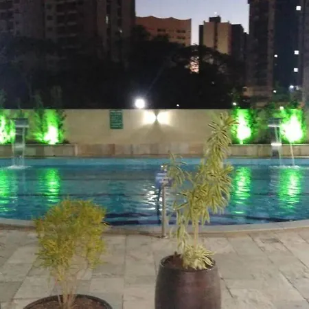 Flat Caldas Novas Com Piscina Termal Exterior photo